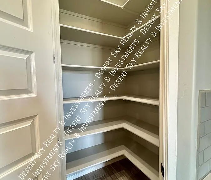 5014 Kenner Way — Photo 10