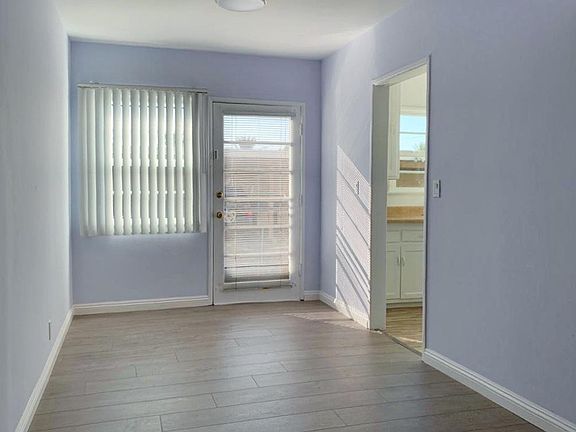 3rd image of 865 S Marengo Ave APT 8