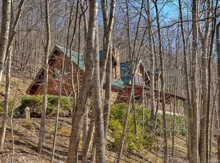 198 Kanusati Trl, Maggie Valley, NC 28751