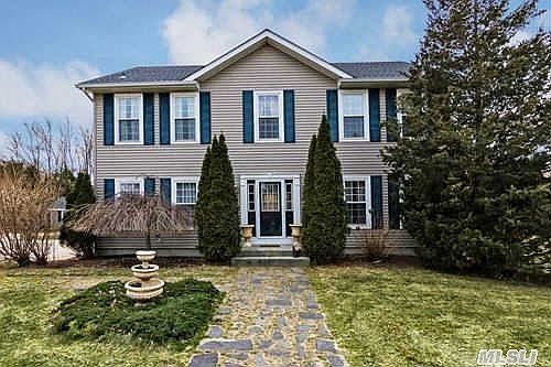 1st image of 55 Herricks Ln