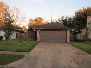 8527 Ashlawn Dr, Houston, TX 77083