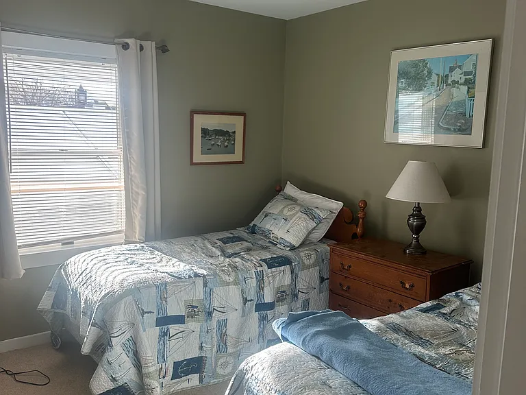 31 Ocean Ave — Photo 13