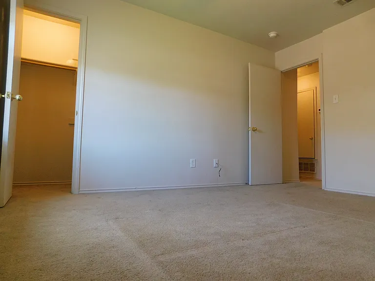 308 Creek St #D — Photo 17