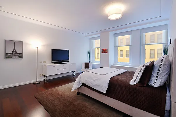 Rented by Corcoran | media 6
