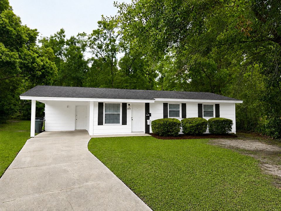1st image of 2211 Melanie Dr