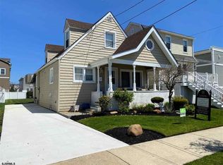 15 S Madison Ave, Margate, NJ 08402