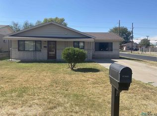 1041 N Pate St, Carlsbad, NM 88220