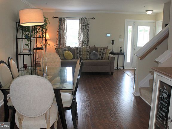 4th image of 226 Goldsborough Dr