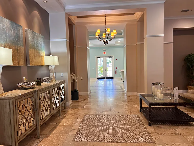 630 Sapodilla Ave #204 — Photo 25