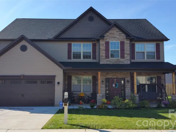 338 Pintail Ln, Arden, NC 28704