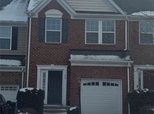 409 Creekwillow Dr, Midlothian, VA 23113