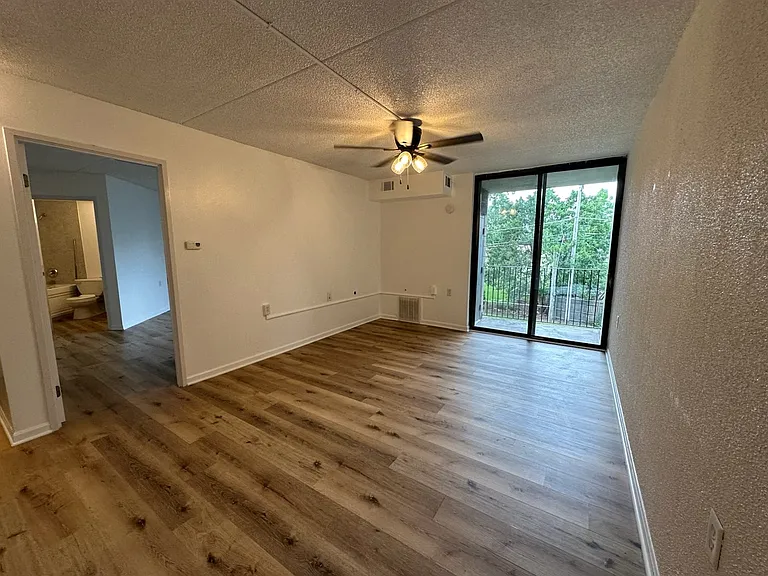 1750 N Marywood Ave #204 — Photo 5