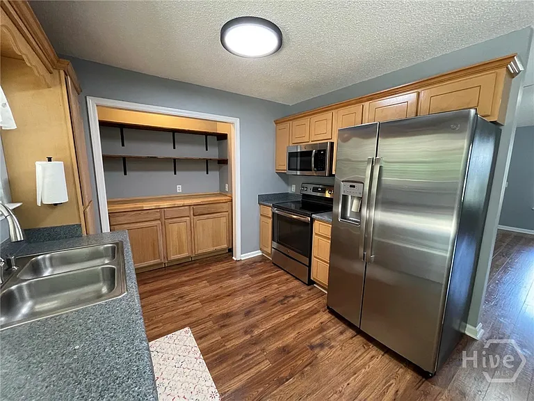119 Mustang Dr — Photo 13