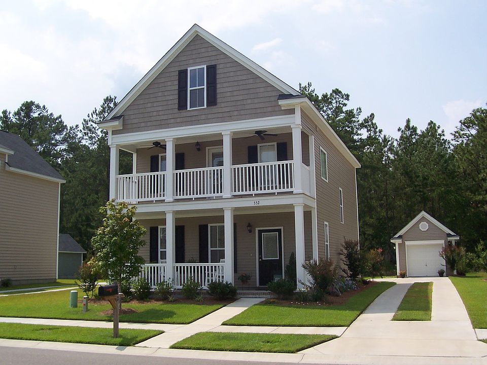 552 Delafield Drive, Summerville SC