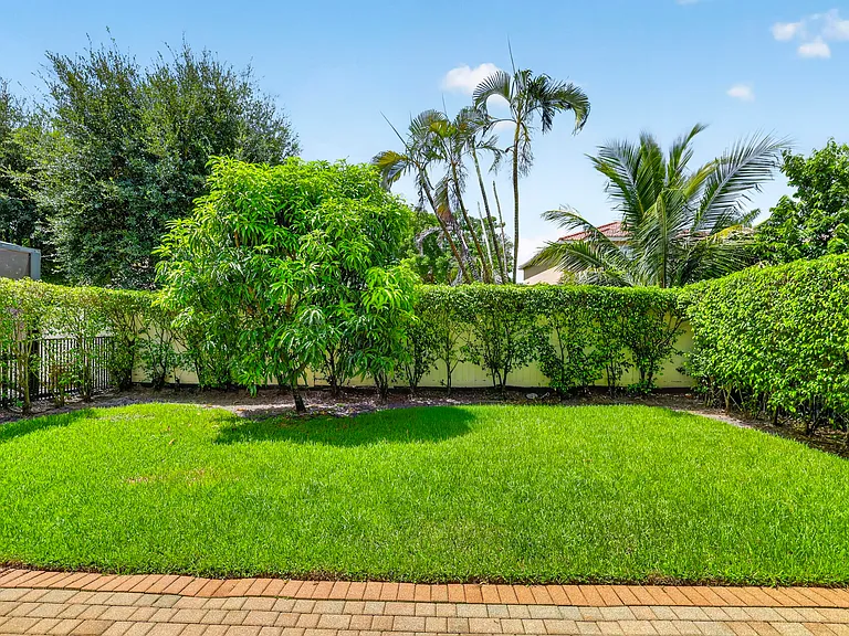 7630 Topiary Ave — Photo 42