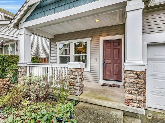 2nd image of 6315 Elizabeth Avenue SE #8