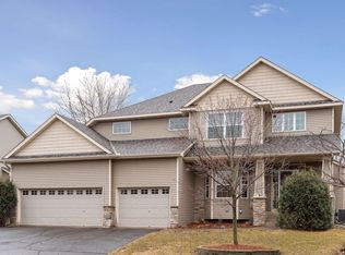 1261 N Windmill Crk, Waconia, MN 55387