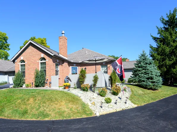 305 Pine Ridge Ct, Bellefontaine, OH 43311