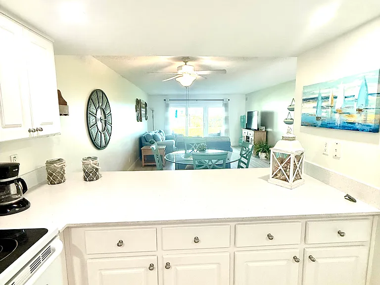 2100 Ocean Shore Blvd #102 — Photo 19