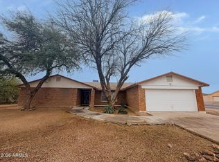 10591 W Alsdorf Rd, Arizona City, AZ 85123