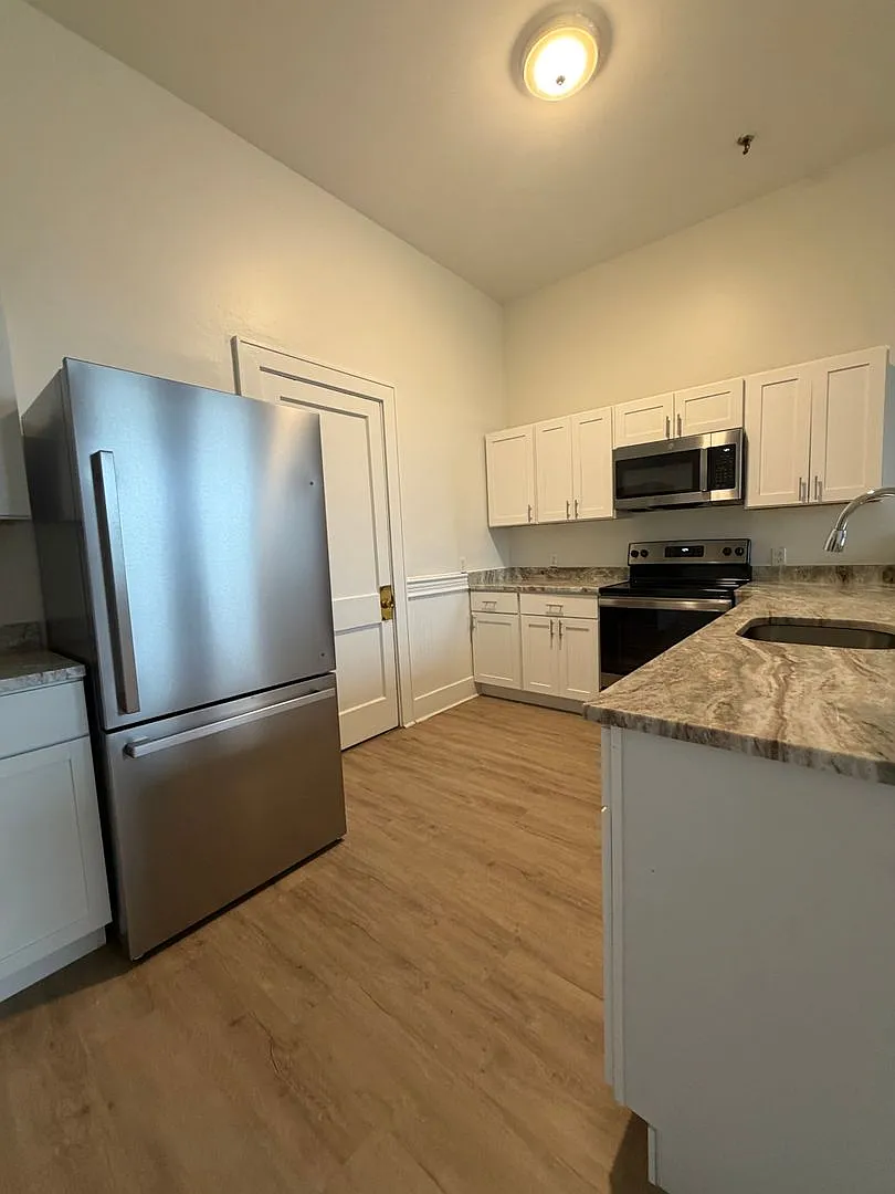2 Pleasant Street Apartments | Renovated Downtown Living in Somersworth — Photo 3