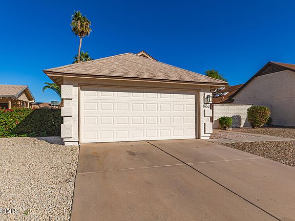 2nd image of 1652 E JUANITA Avenue