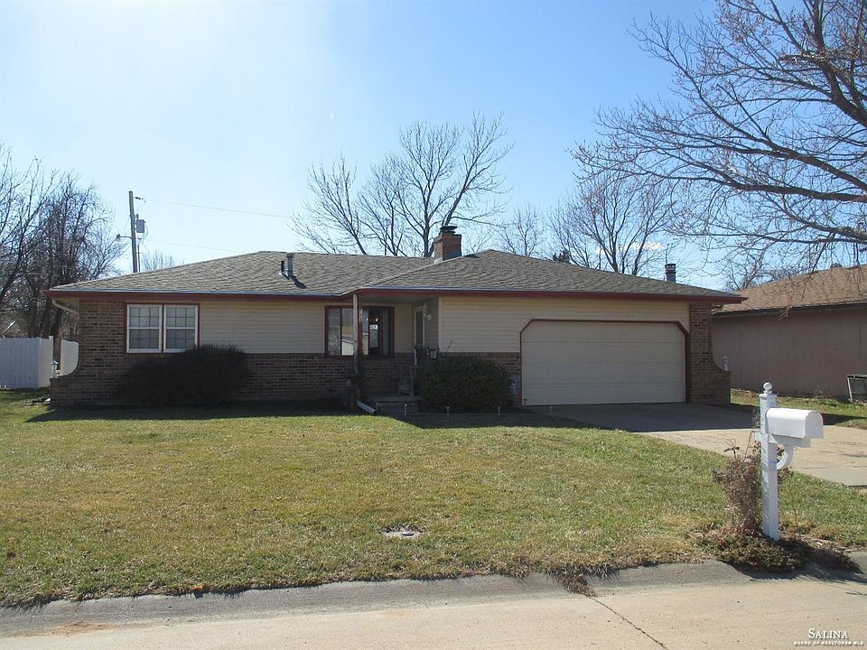 1st image of 712 Scott Ave