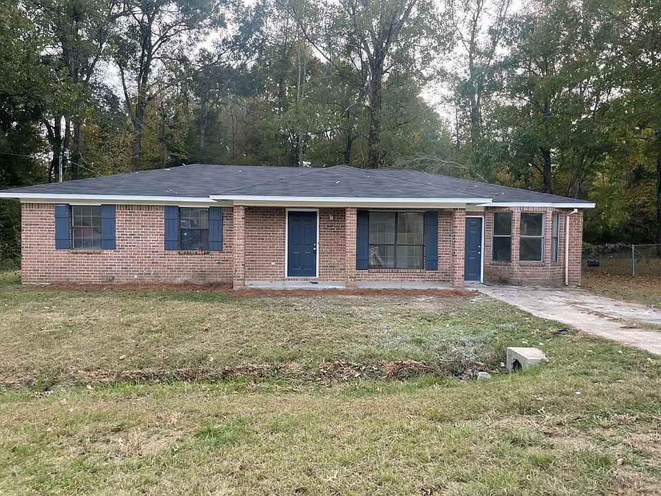 1st image of 4718 Benard Dr