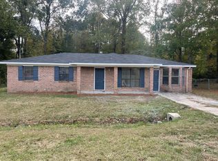 4718 Benard Dr, Vicksburg, MS 39180