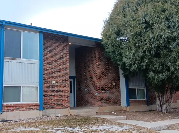 1015 Holli Springs Ln APT B, Colorado Springs, CO 80907