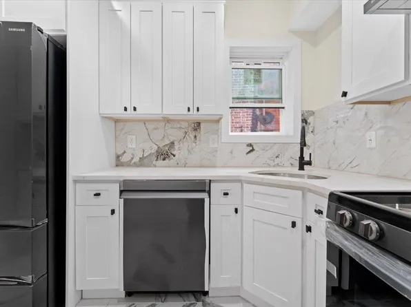 2321 John F Kennedy Boulevard image 11 of 17