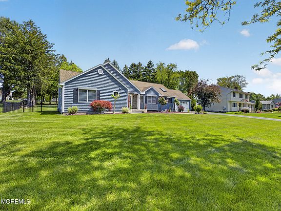3rd image of 76 Coldspring Road