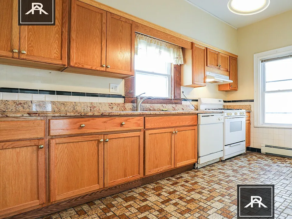 25 Monastery Rd
