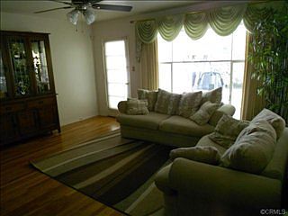 2nd image of 2413 Candlewood St