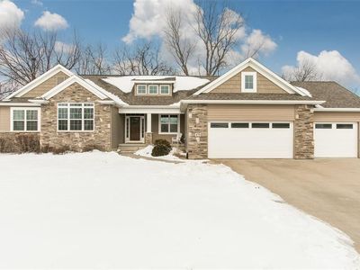 475 Squaw Creek Cir, Marion, IA, 52302