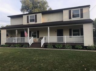 5703-5705 Ellis Rd, Orchard Park, NY 14127