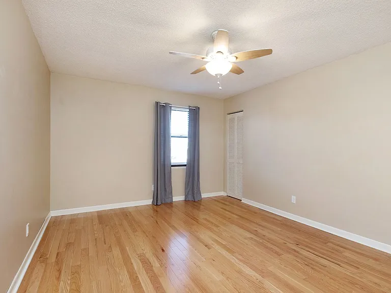 308 Twykingham Pl — Photo 21