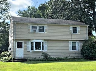 111 Hubbard St, Middlefield, CT 06455