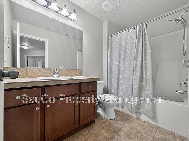 3453 SE Hare Ave — Photo 17