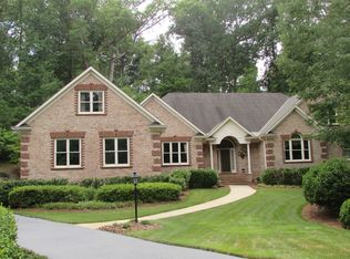 1305 Brookfield Ct, High Point, NC 27262