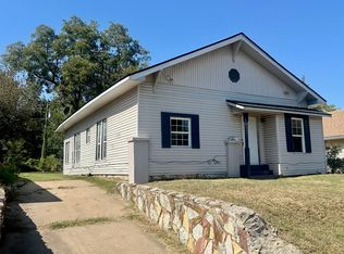 810 N Park Ave, Shawnee, OK 74801