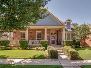 1832 Pecan Grv, Carrollton, TX 75007
