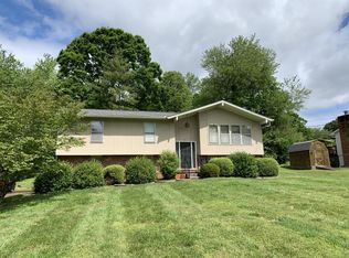 11637 Foxford Dr, Knoxville, TN 37934