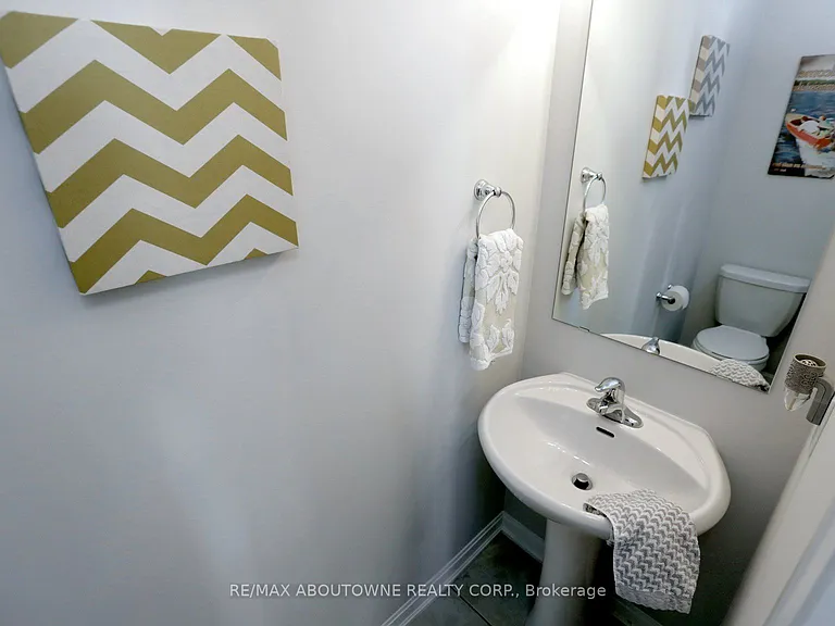 165 Hampshire Way #126 — Photo 13
