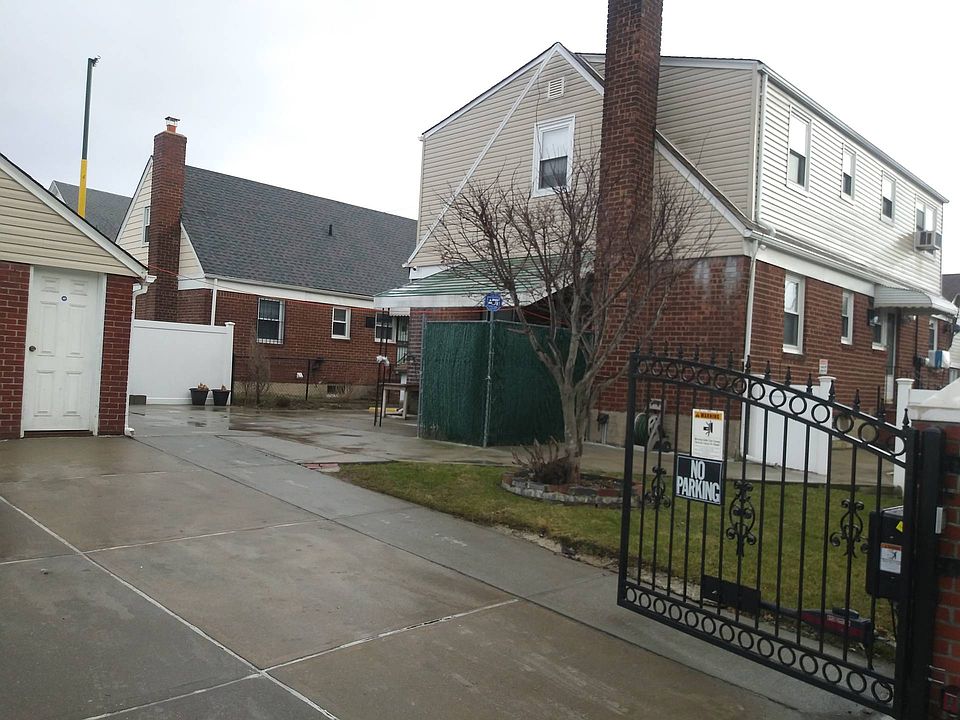 1st image of 21803 99th Ave