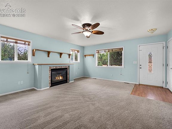 4th image of 546 S Race St