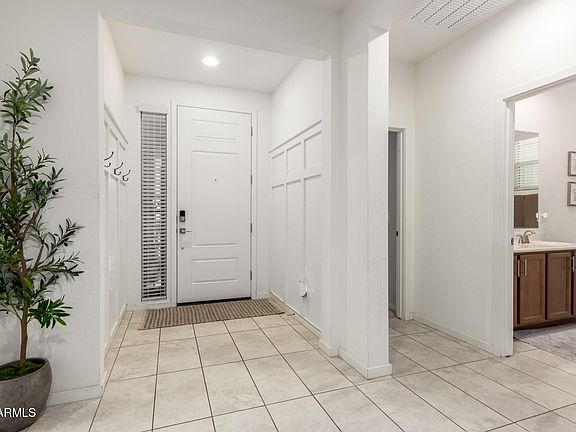 4th image of 40121 W CURTIS Way