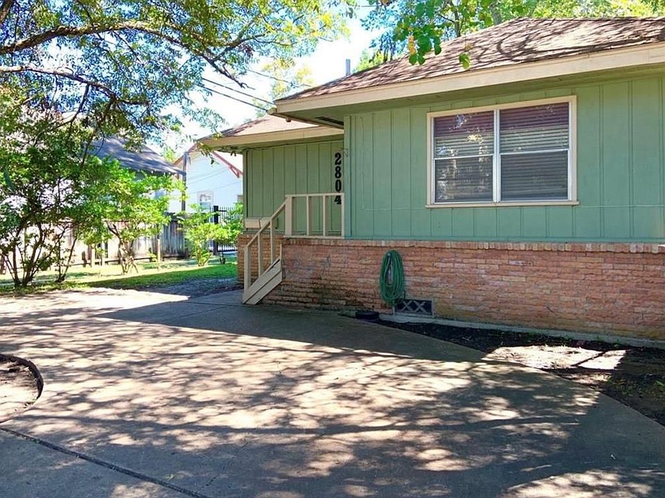 1st image of 2804 Arlington St #A