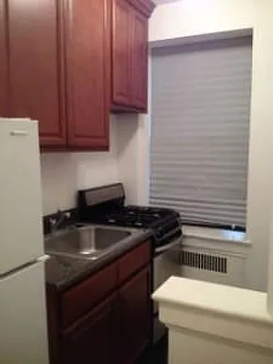 Rented by Sovereign Associates | media 13