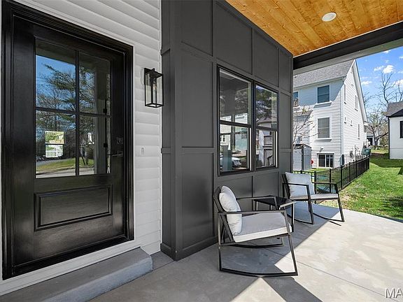 4th image of 509 W Washington Ave